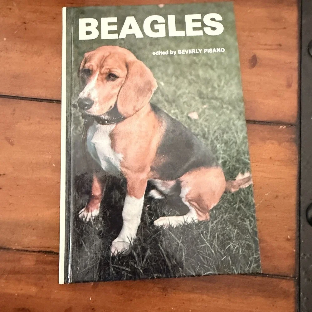 Lot‎ Of 6 Beagle Books Handbook, Basics, Training Video